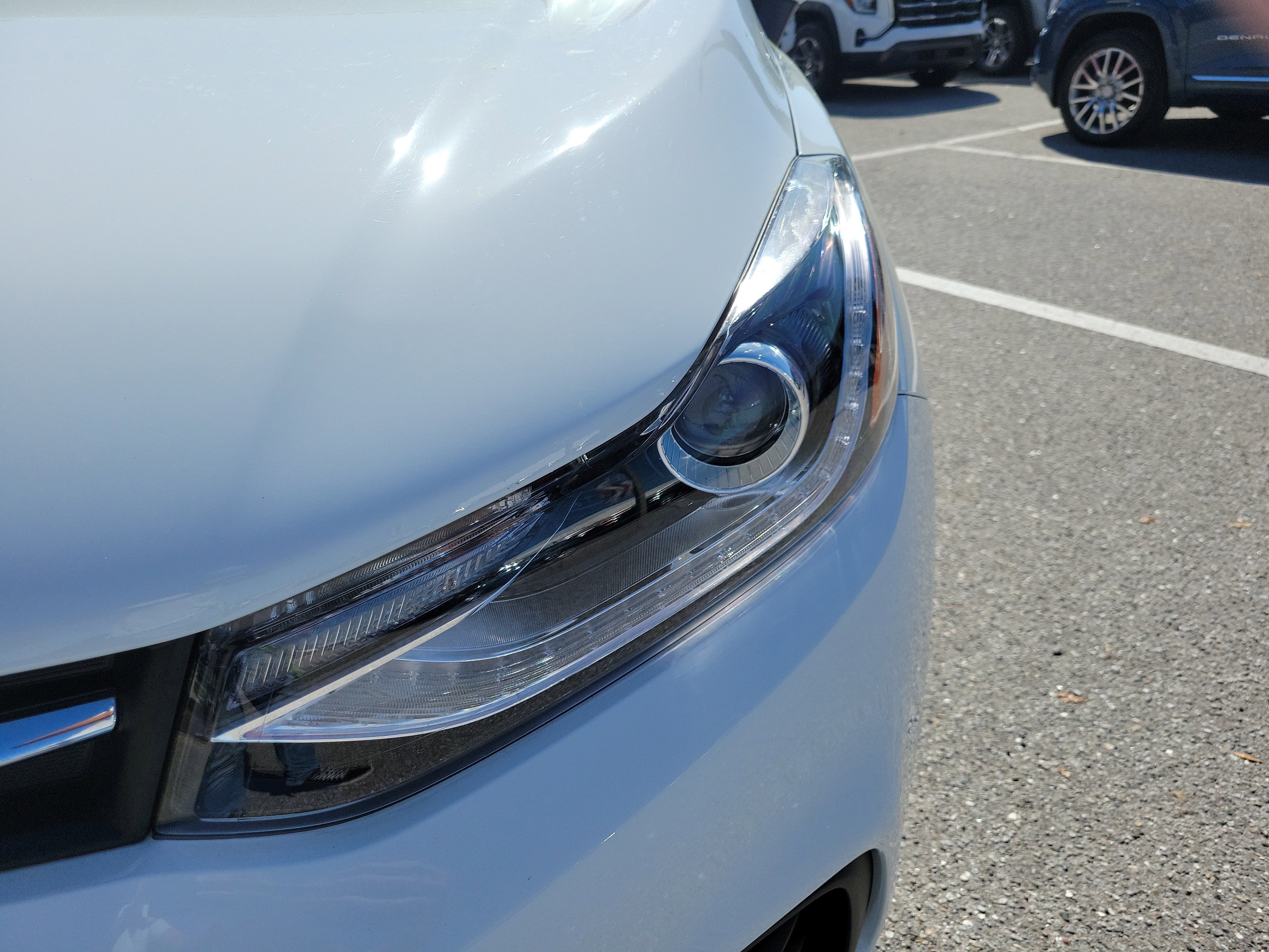 Certified 2022 Chevrolet Trax LT w/ LT Convenience Package image 9