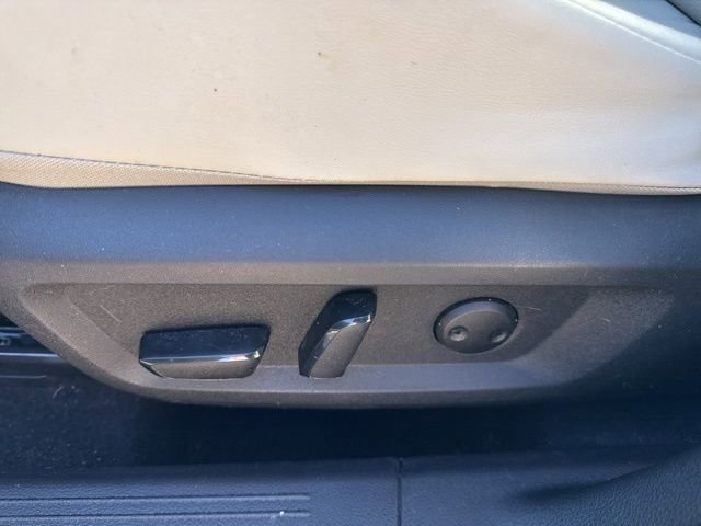 Used 2021 Nissan Rogue SV w/ Premium Package image 12