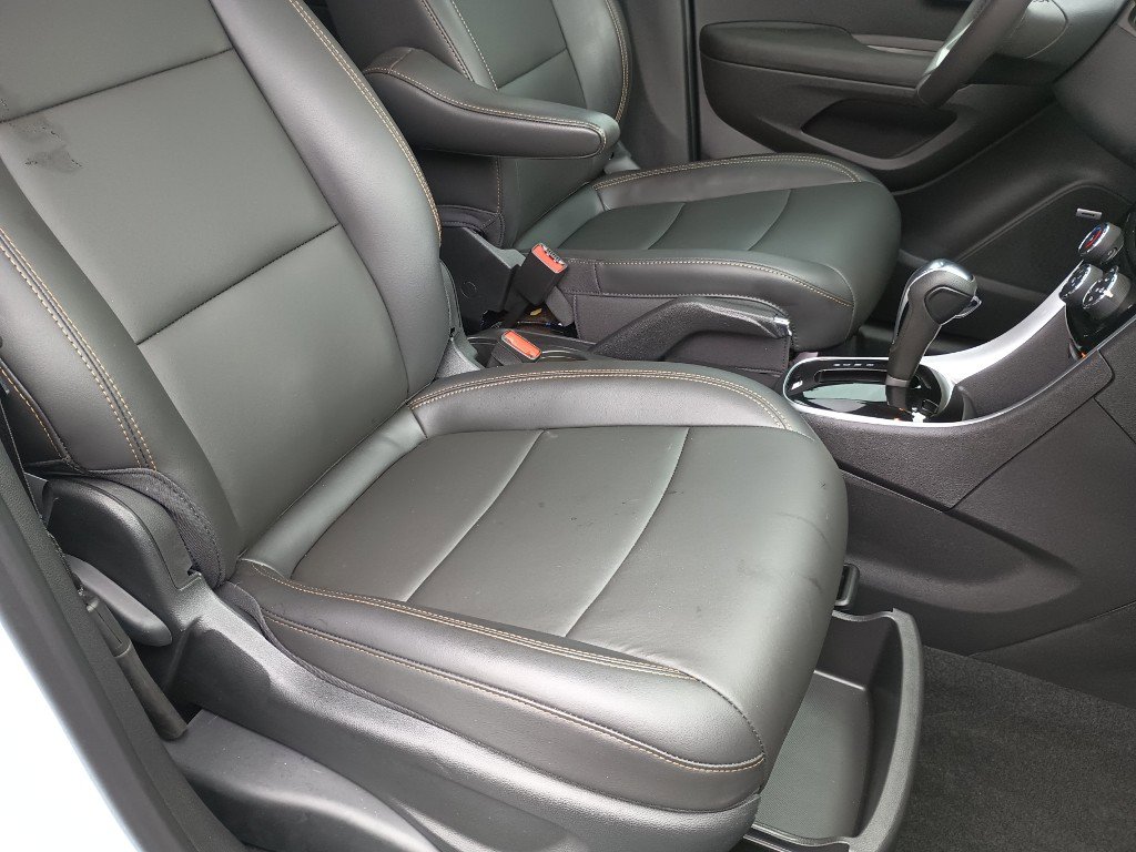 Used 2020 Chevrolet Trax Premier image 31