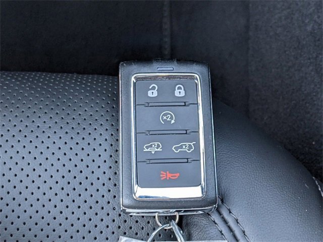 New 2024 Jeep Wagoneer L Series III w/ Premium Group I image 31