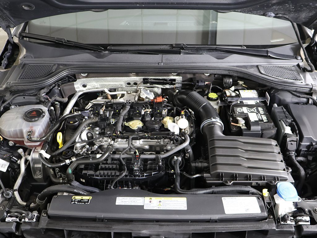 Used 2024 Volkswagen GTI SE image 23