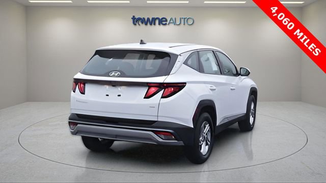 Used 2025 Hyundai Tucson SE AWD/4WD image 7