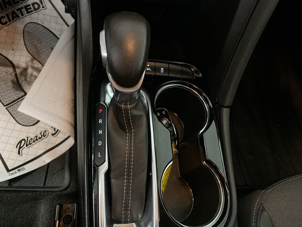 Certified 2023 Buick Encore GX Select image 19