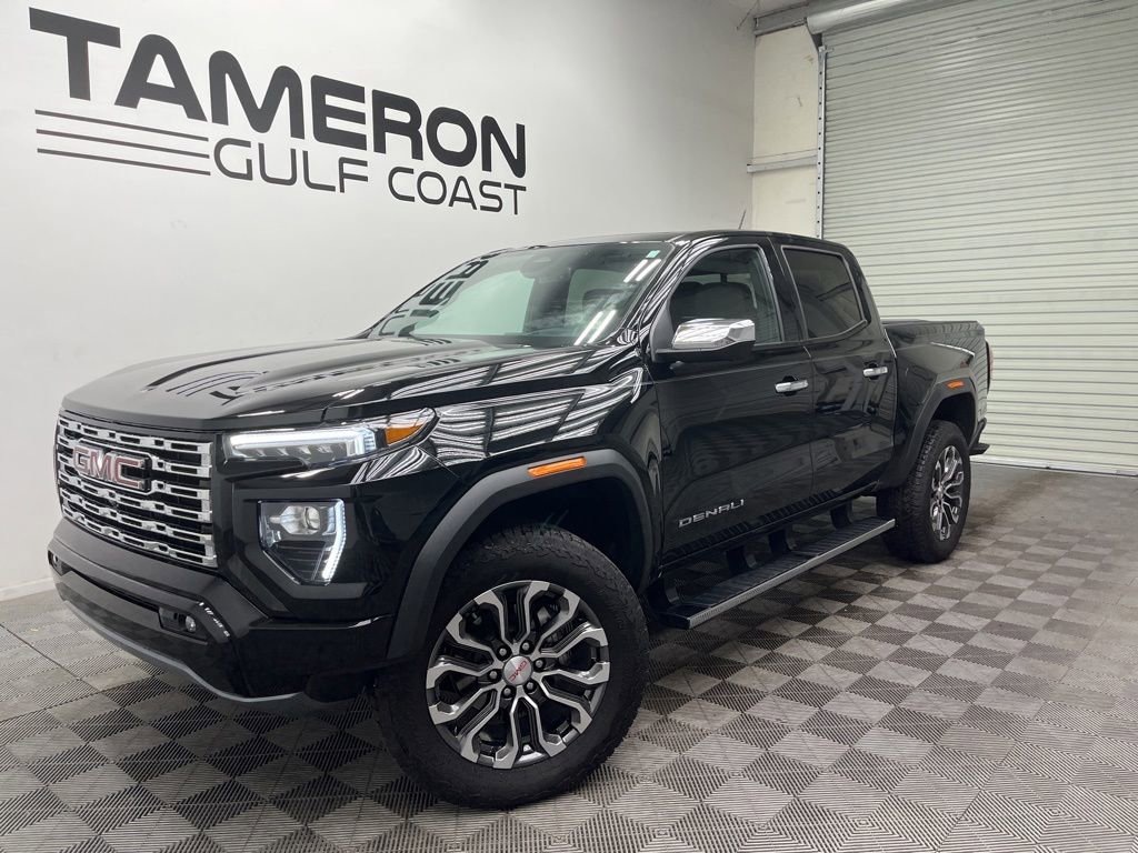 Used 2026 GMC Canyon Denali AWD/4WD image 1