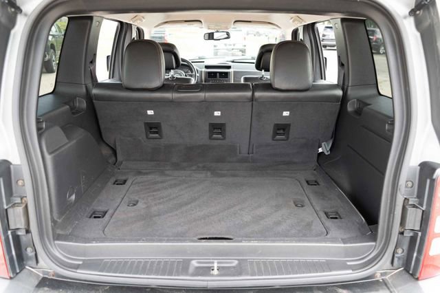 Used 2012 Jeep Liberty Sport AWD/4WD image 8