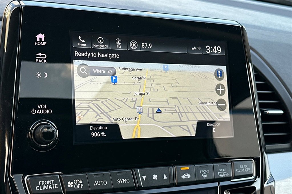 Certified 2023 Honda Odyssey Touring image 24