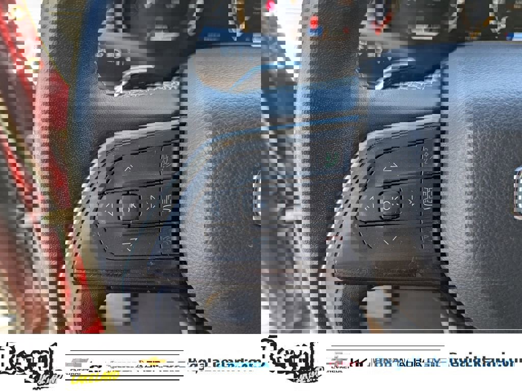 Used 2022 Jeep Grand Cherokee Altitude image 26