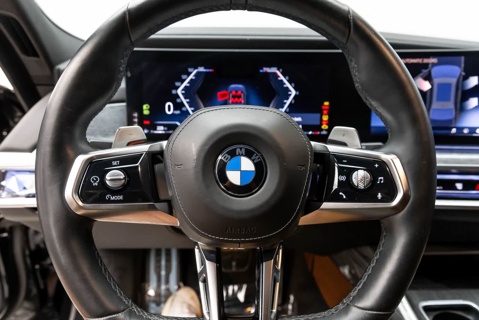 Used 2024 BMW 760i xDrive w/ Executive Package AWD/4WD image 15