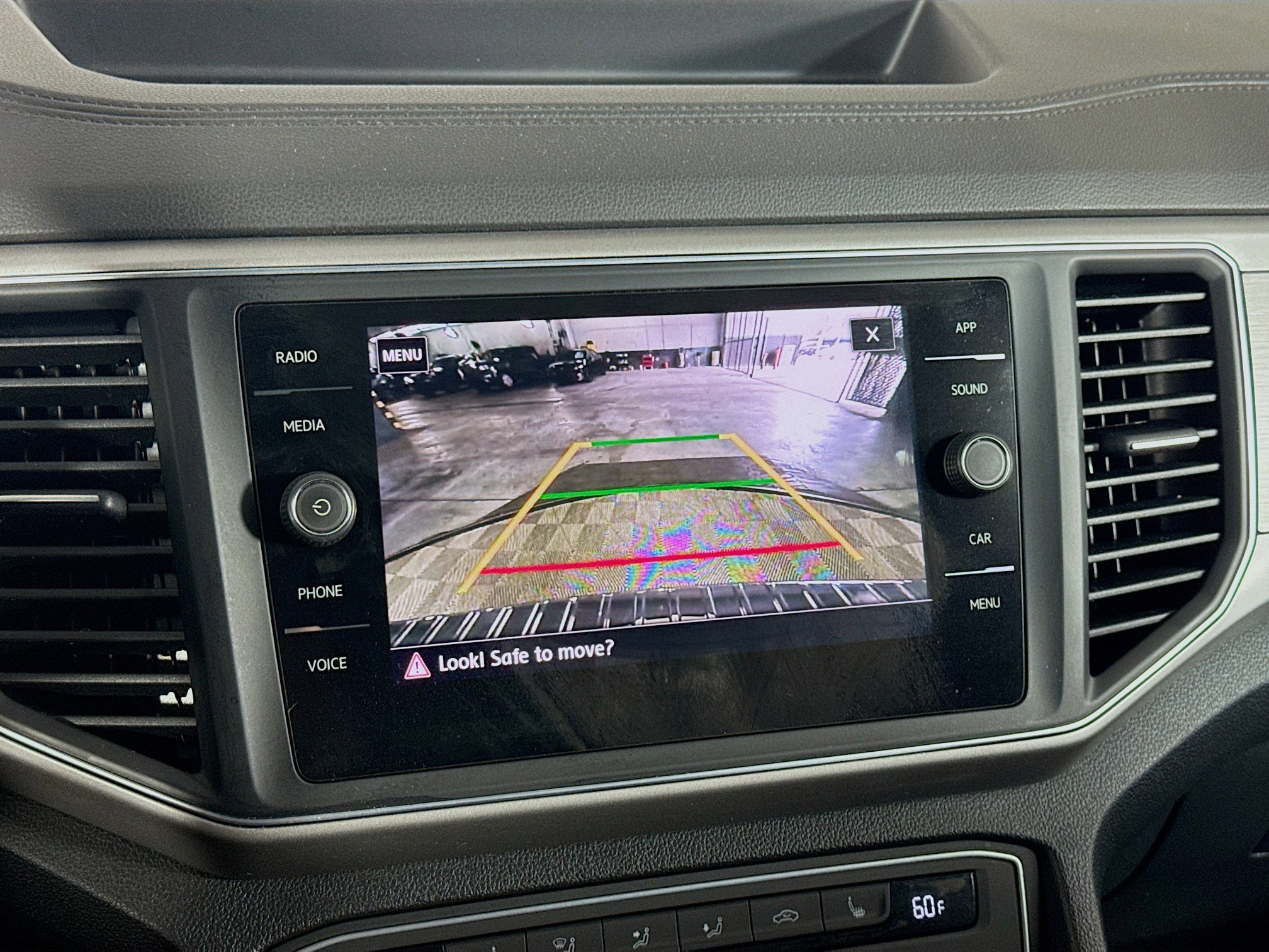 Used 2019 Volkswagen Atlas SE image 19