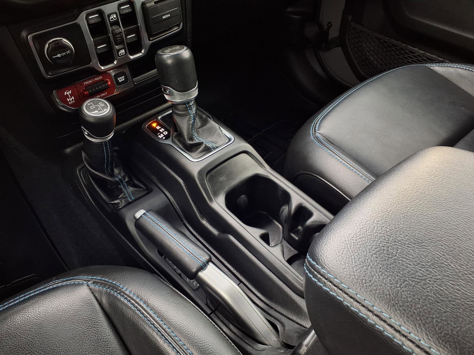 Used 2022 Jeep Wrangler Unlimited Rubicon 4xe w/ Cold Weather Group image 16