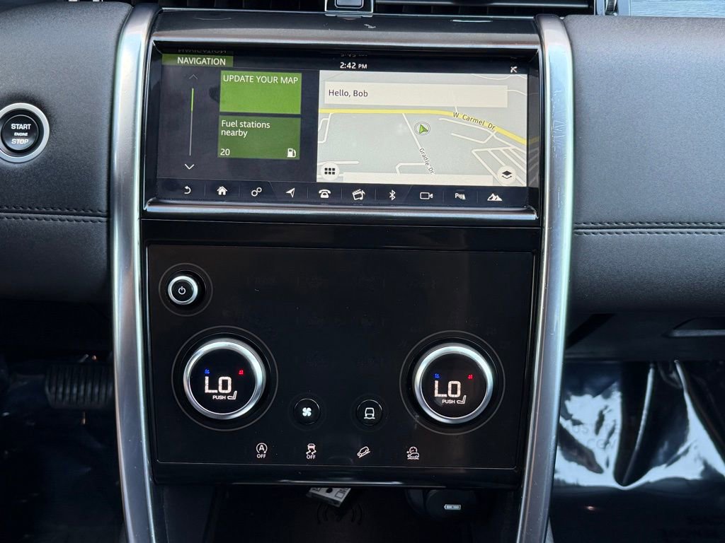 Used 2020 Land Rover Discovery Sport SE image 39