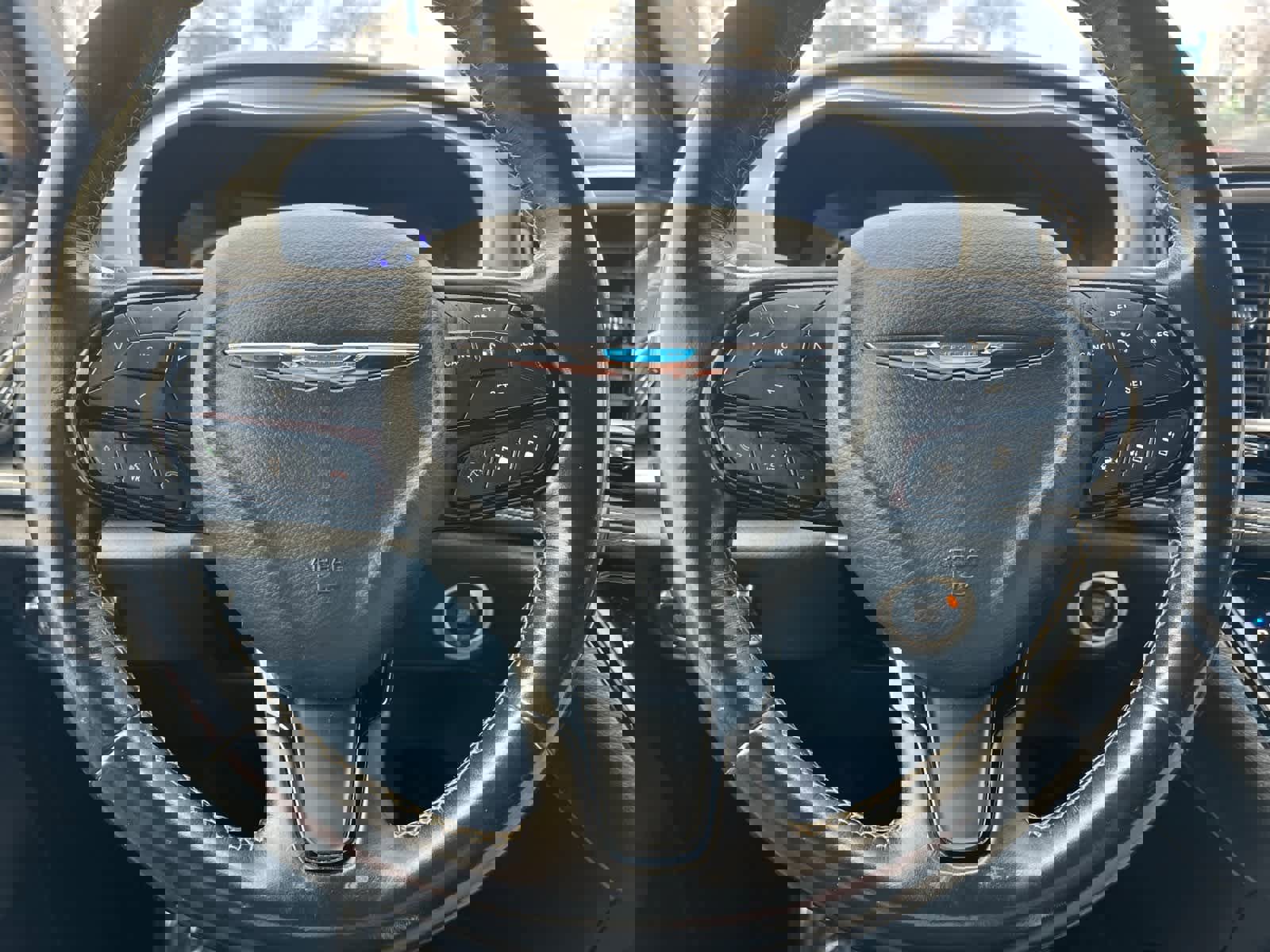 Used 2021 Chrysler Pacifica Touring w/ S Appearance Package image 25