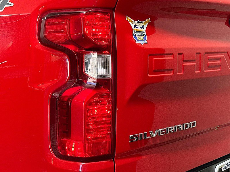 Used 2020 Chevrolet Silverado 1500 LT AWD/4WD image 22