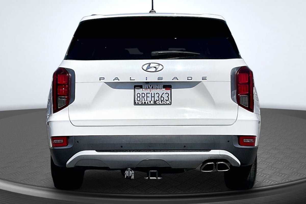 Used 2020 Hyundai Palisade SEL w/ Premium Package FWD image 4