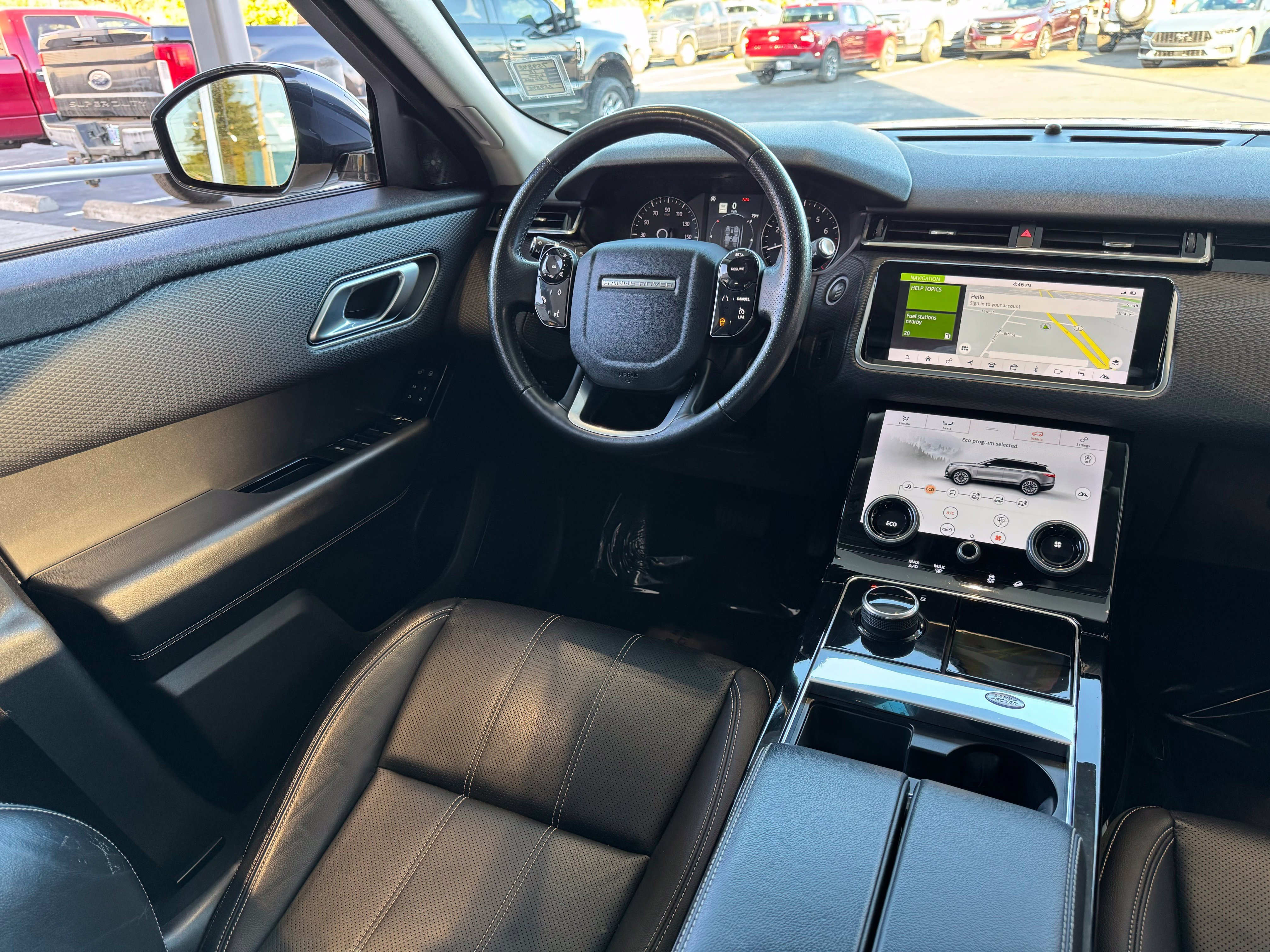 Used 2018 Land Rover Range Rover Velar S AWD/4WD image 18