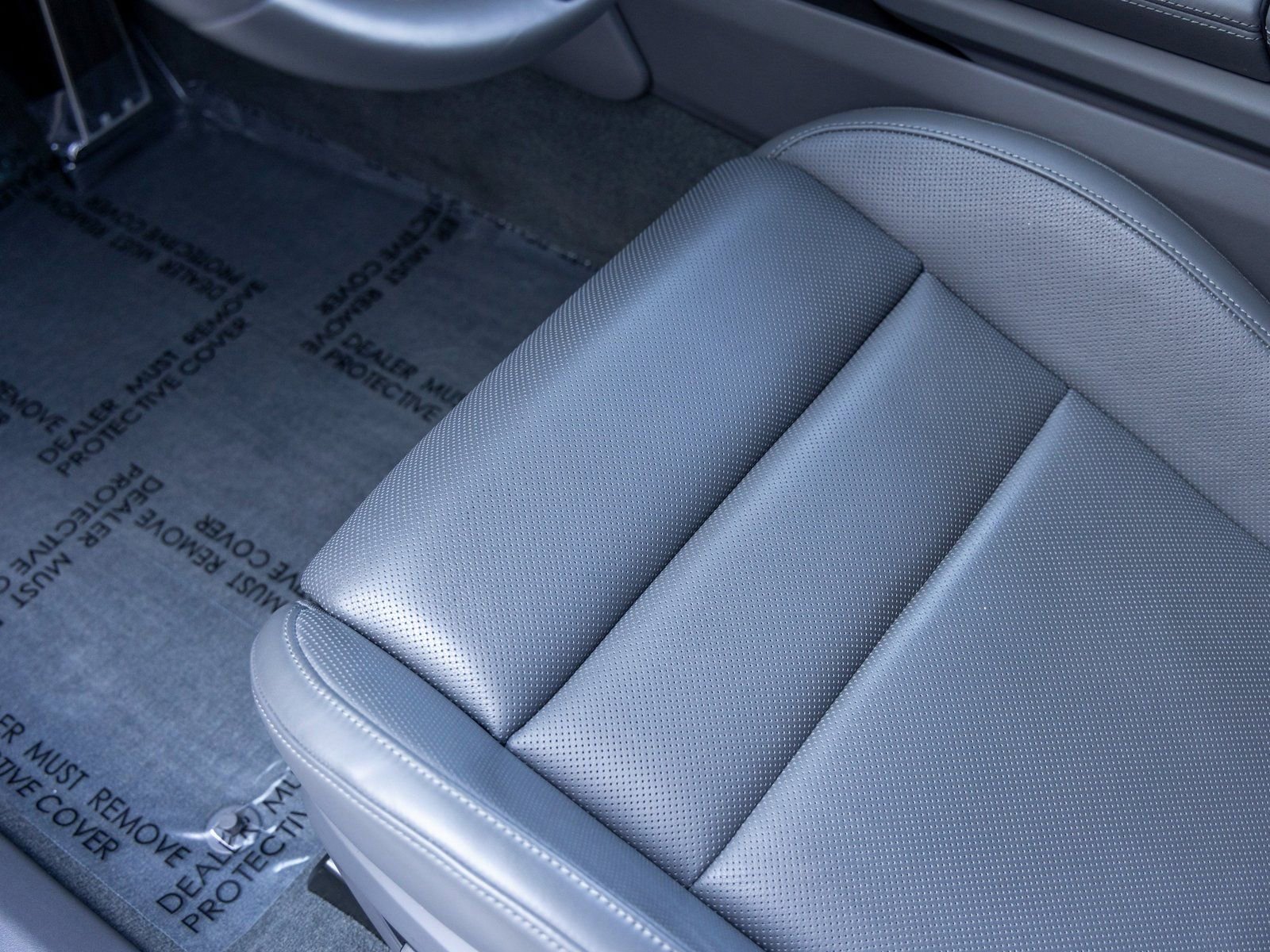 Used 2025 Porsche Taycan 4S image 30