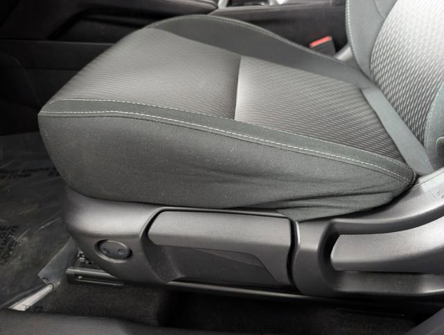 Used 2024 Mitsubishi Outlander ES image 14