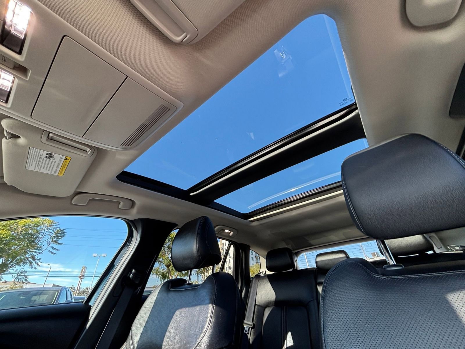 Used 2025 MAZDA CX-50 2.5 Hybrid w/ Premium Plus Pkg image 31