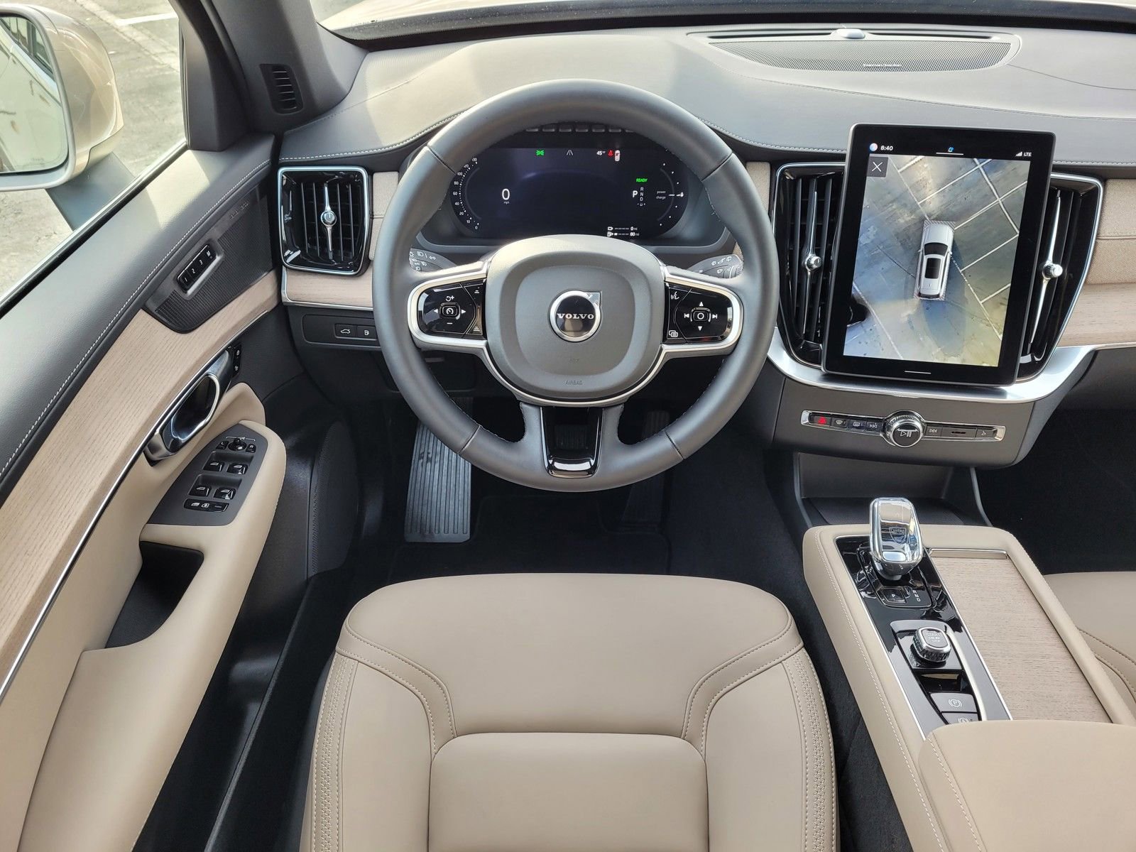 Certified 2025 Volvo XC90 T8 Plus image 14