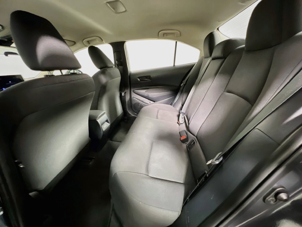 Used 2024 Toyota Corolla LE FWD image 25
