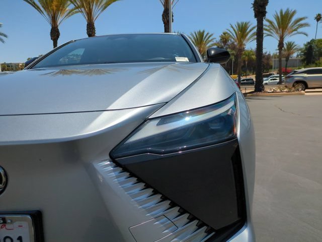 Used 2024 Lexus RZ 300e Premium w/ Accessory Package (Z1) FWD image 10