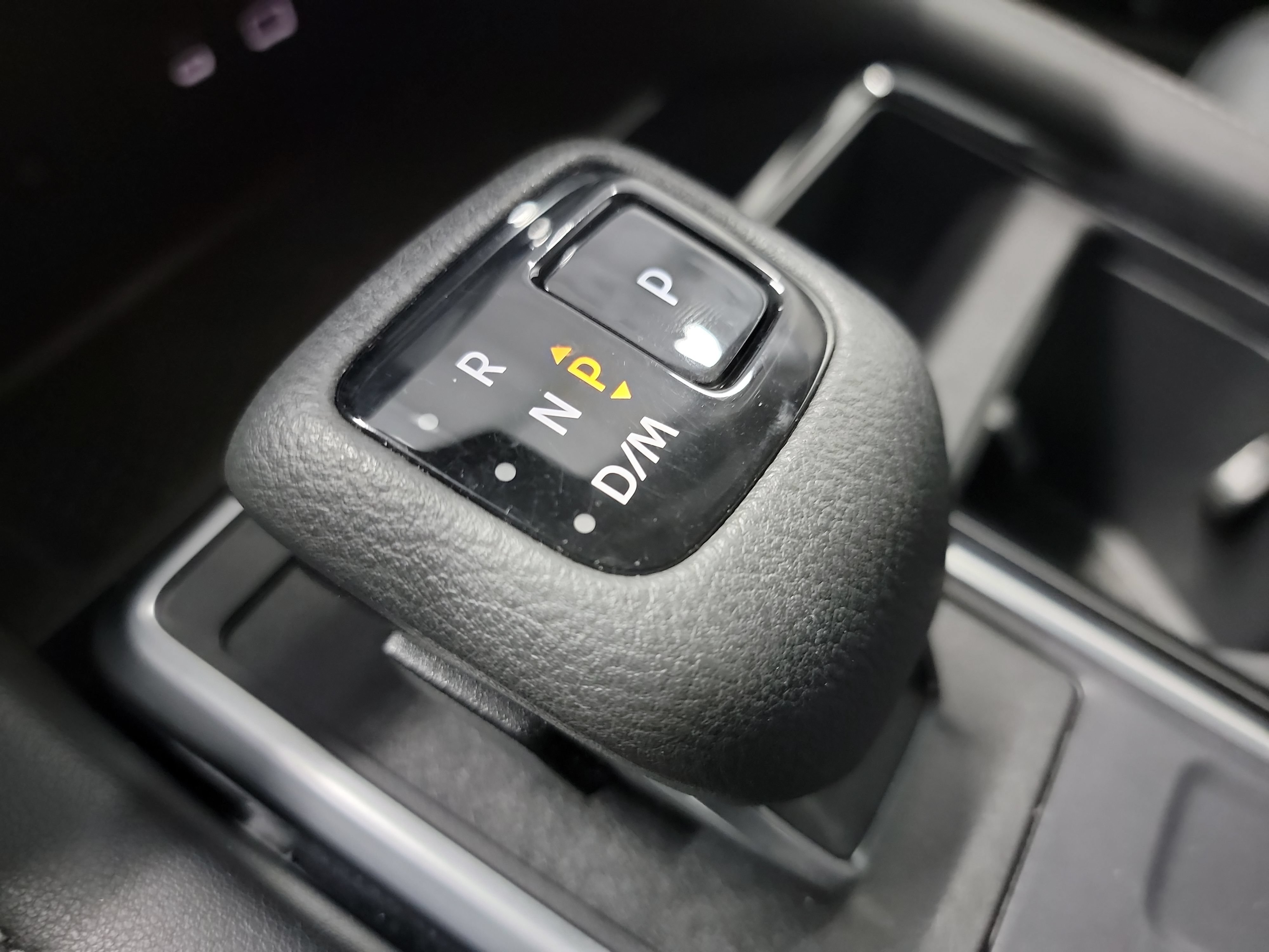 Used 2024 Nissan Pathfinder SL AWD/4WD image 26