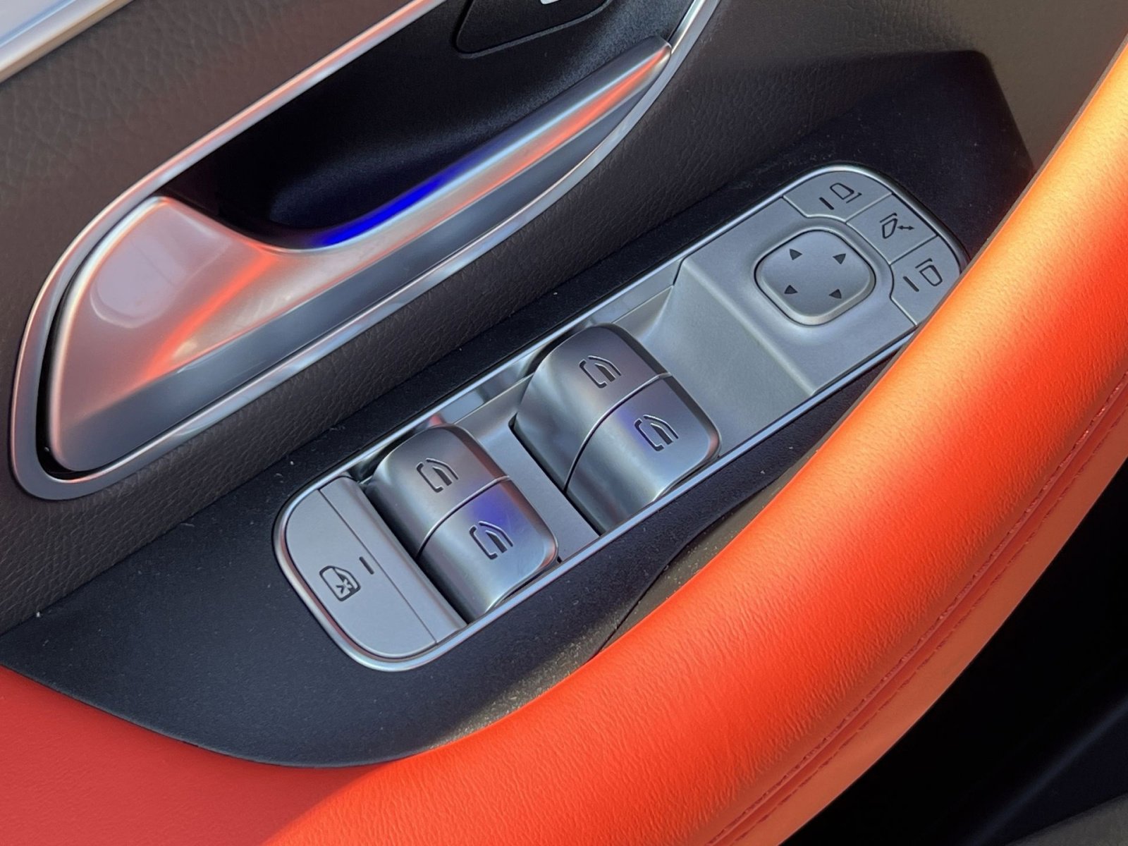 New 2026 Mercedes-Benz GLE 53 AMG 4MATIC Coupe image 13