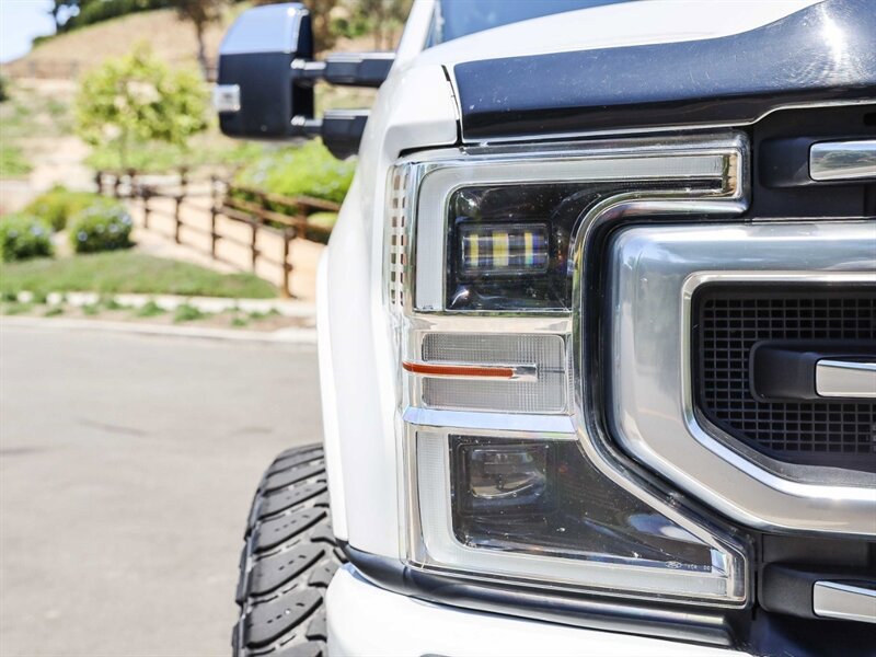 Used 2021 Ford F350 Platinum w/ Tremor Off-Road Package AWD/4WD image 11
