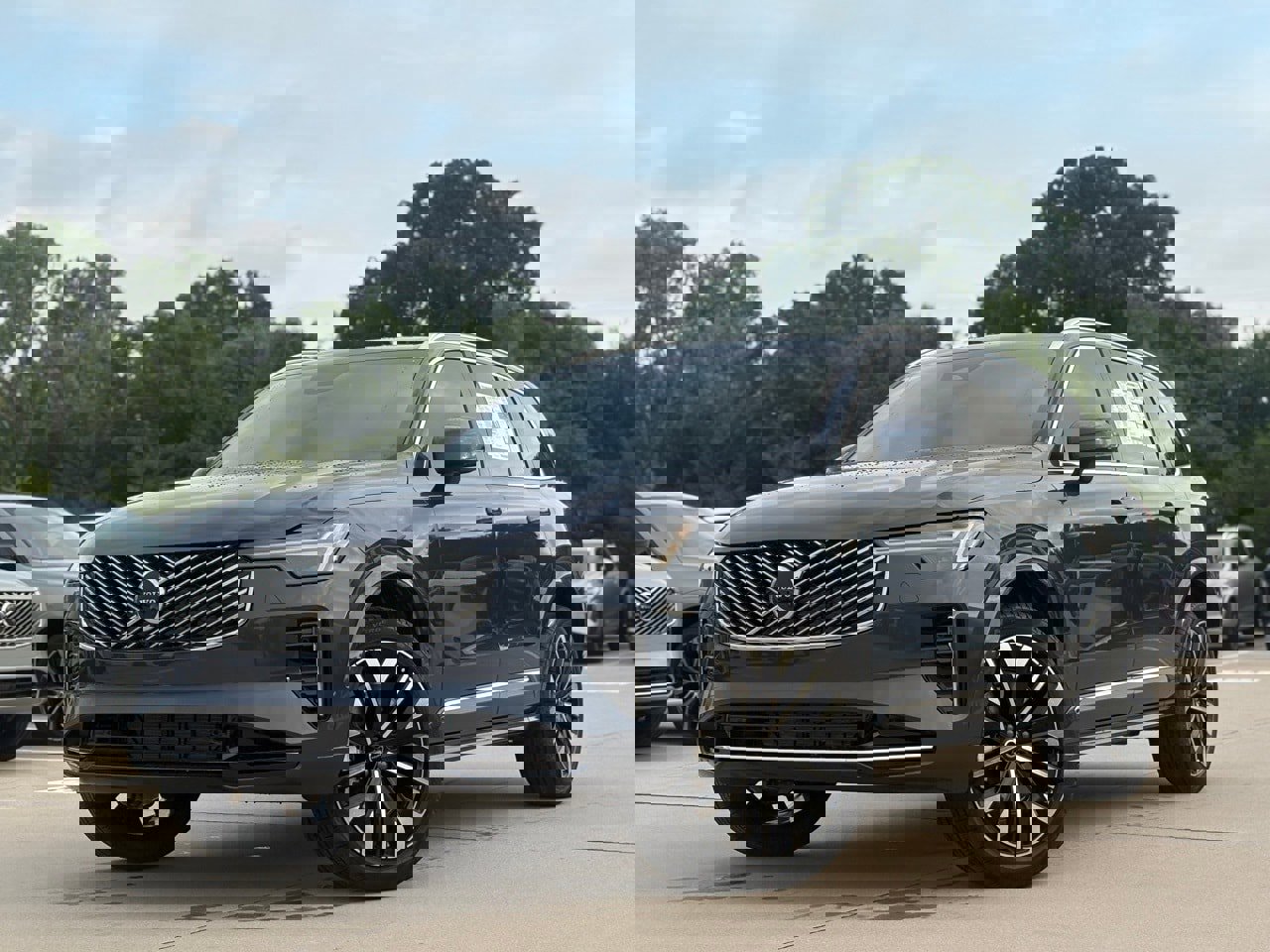 New 2026 Volvo XC90 B6 Plus w/ Protection Package Premier