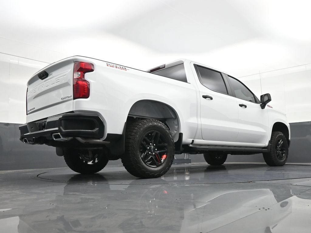 Used 2025 Chevrolet Silverado 1500 Custom Trail Boss AWD/4WD image 27