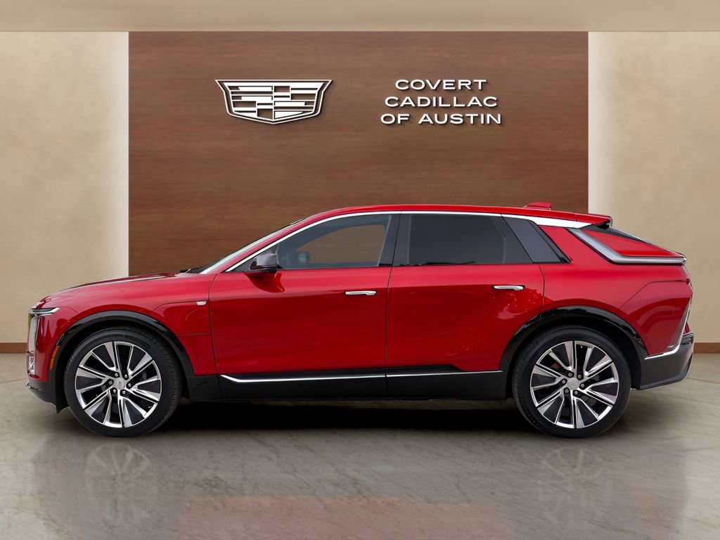 Certified 2025 Cadillac Lyriq Luxury w/ LPO, Floor Liner Package AWD/4WD video 2