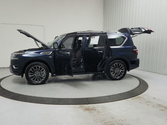 Used 2022 Nissan Armada Platinum w/ Captain's Chairs Package RWD image 12