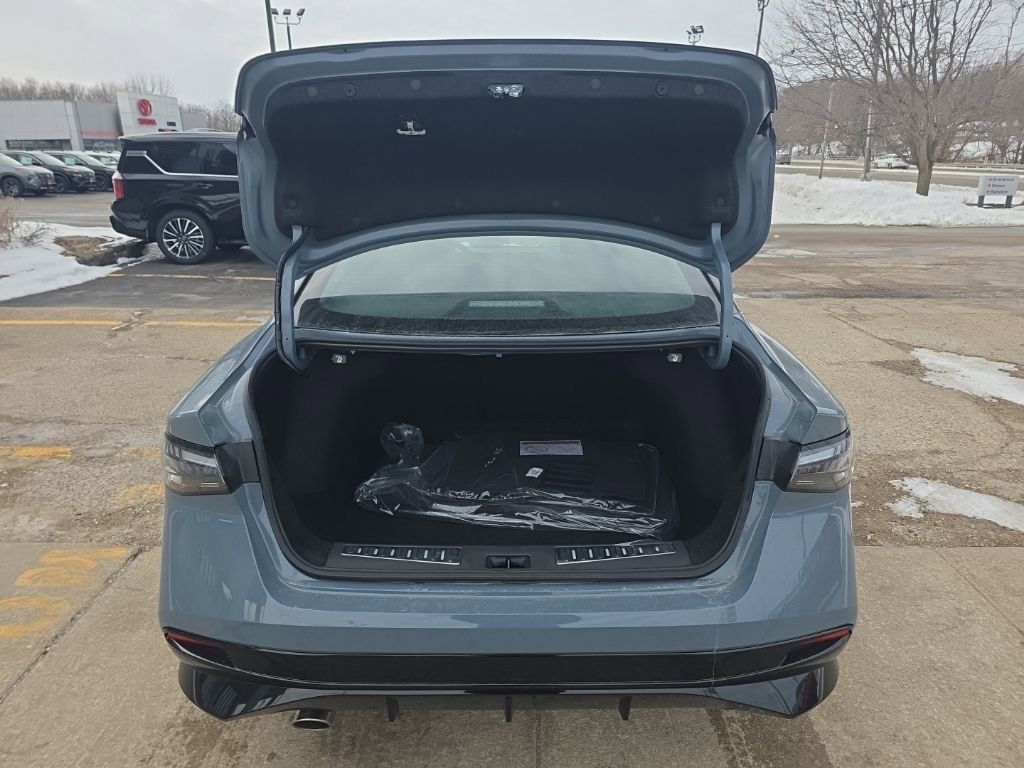 New 2026 Nissan Sentra SR w/ SR All Weather Package image 5