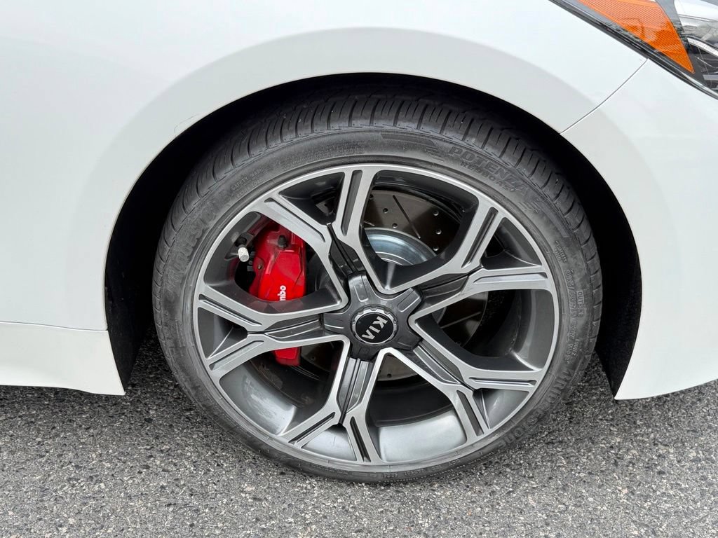 Used 2019 Kia Stinger GT1 RWD image 16