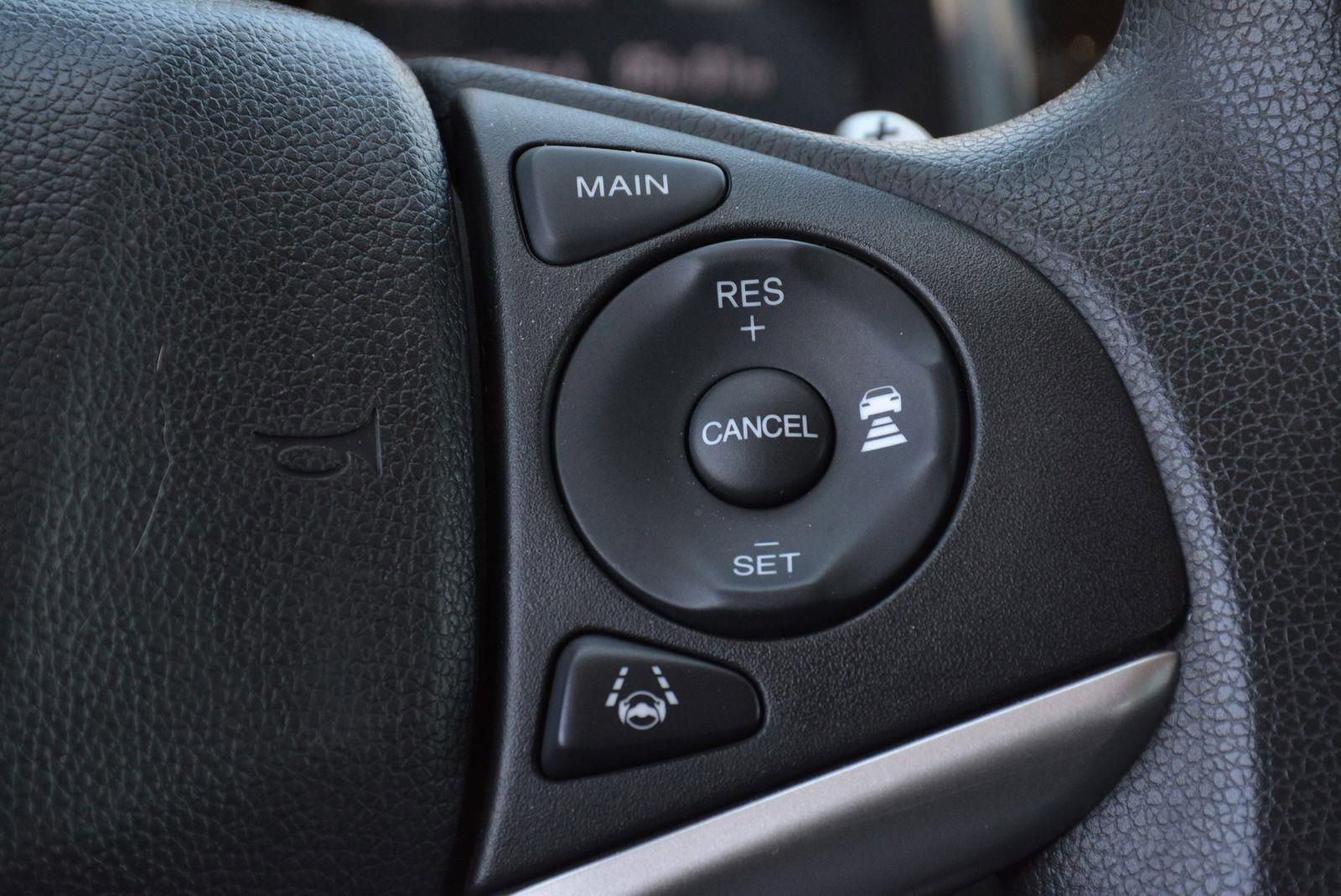 Used 2018 Honda Fit EX image 30