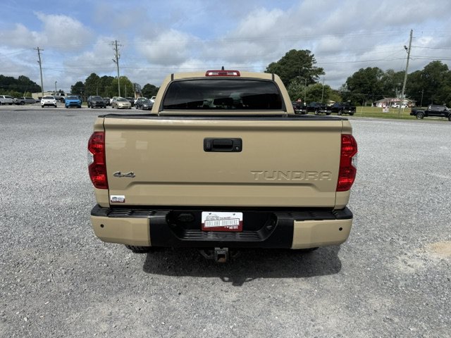 Used 2020 Toyota Tundra SR5 w/ SR5 Convenience Package AWD/4WD image 4