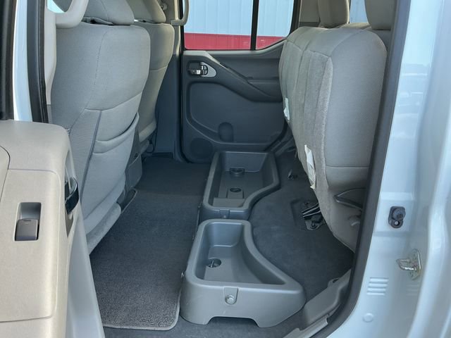 Used 2020 Nissan Frontier SV w/ Midnight Edition Floor Mats image 37