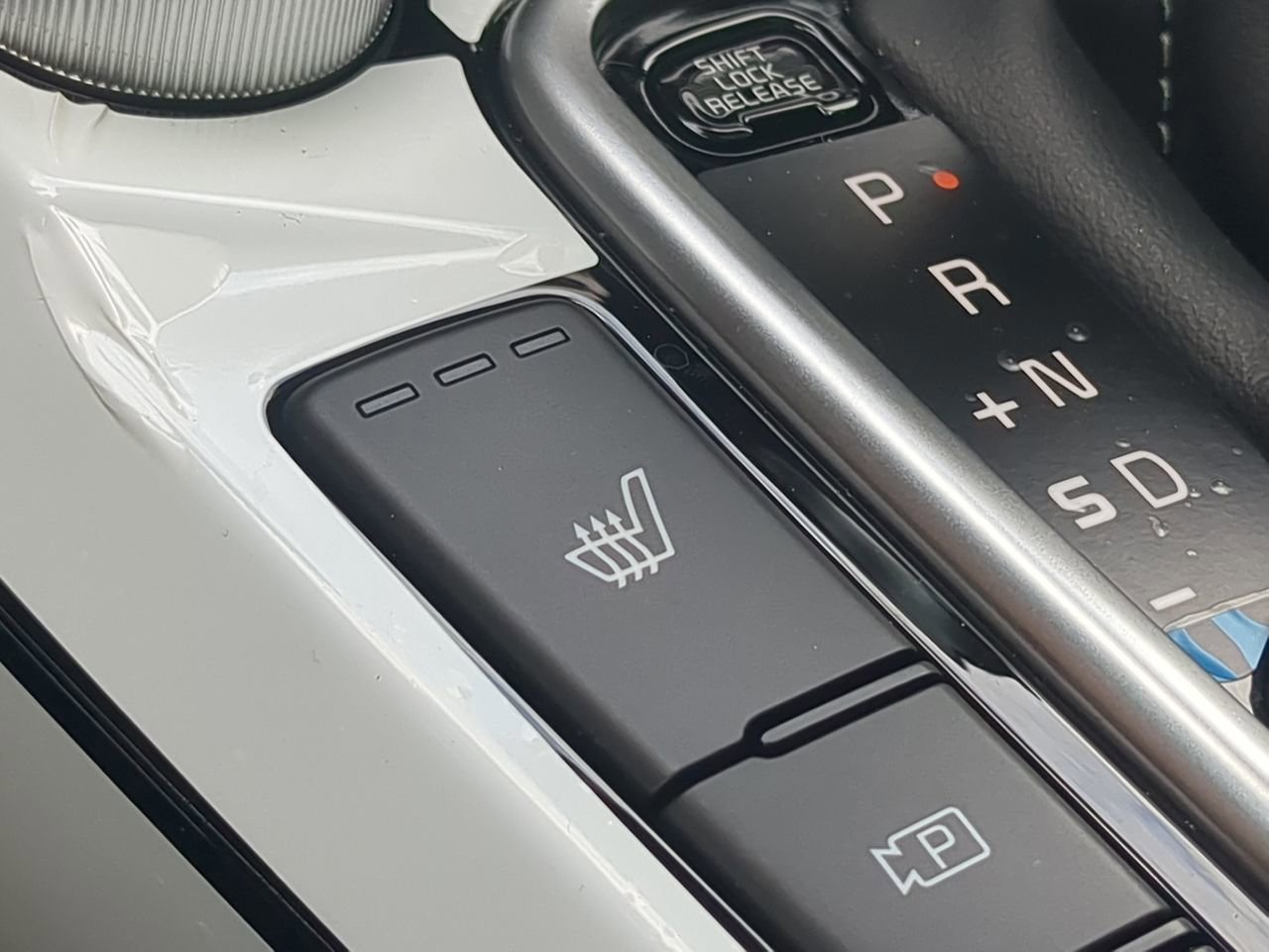 New 2026 Kia Seltos SX AWD/4WD image 18