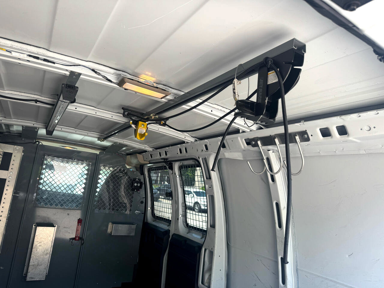 Used 2013 Chevrolet Express 1500 image 17