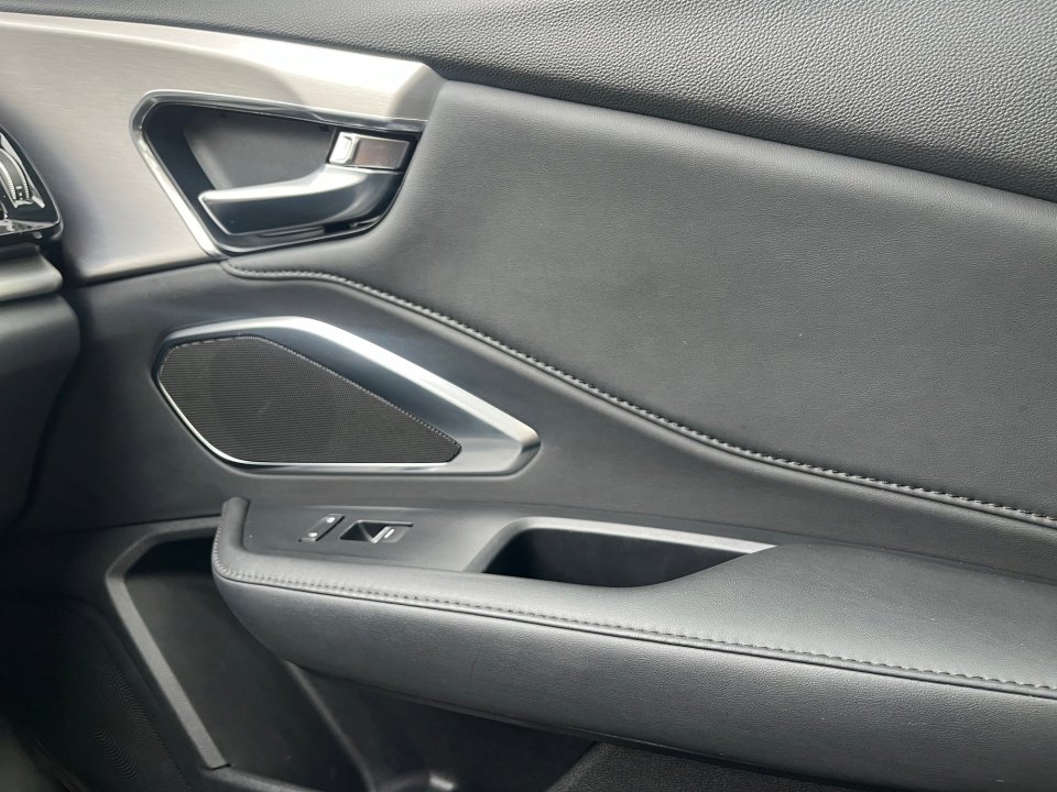 Used 2020 Acura RDX FWD image 31