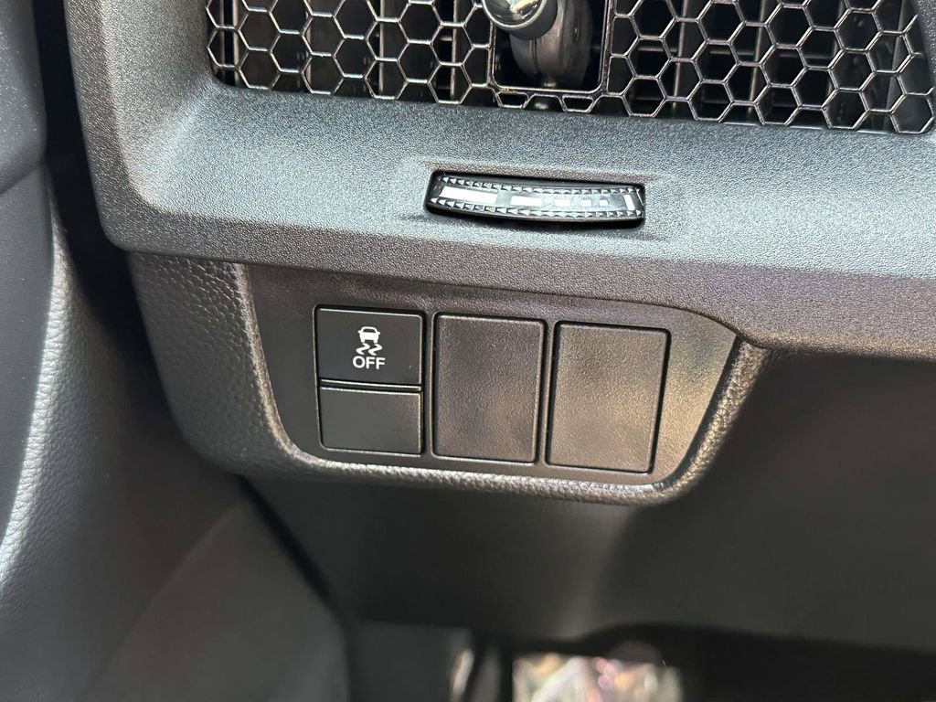 Certified 2025 Honda CR-V EX image 23