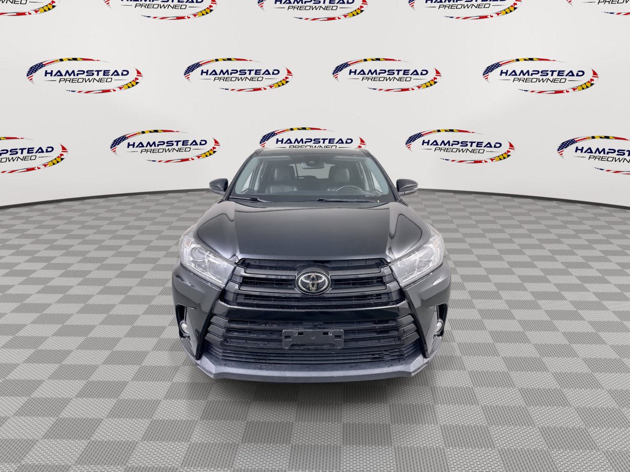 Used 2018 Toyota Highlander SE w/ Protection Package #3 AWD/4WD image 3
