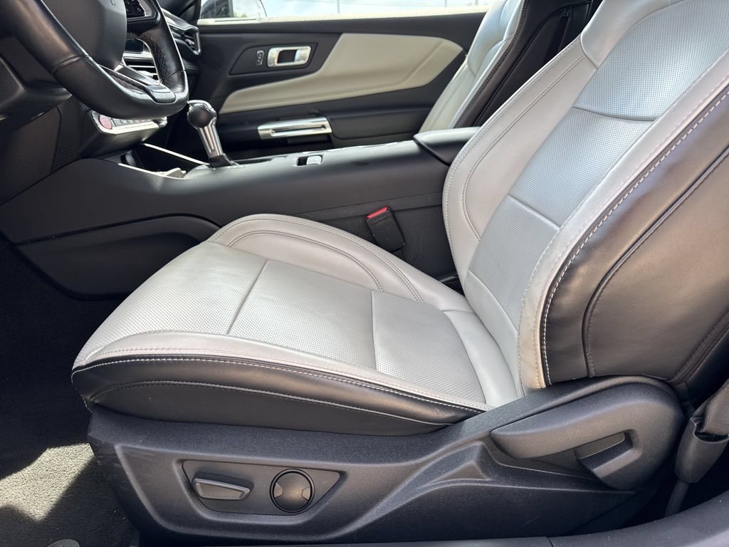Used 2024 Ford Mustang Premium RWD image 25