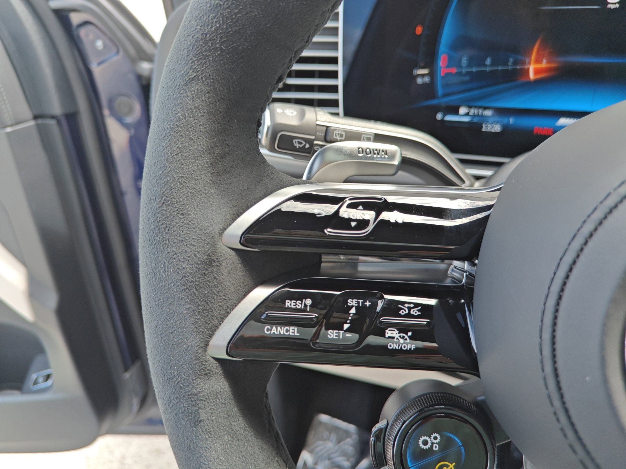 New 2025 Mercedes-Benz GLE 63 AMG S image 17