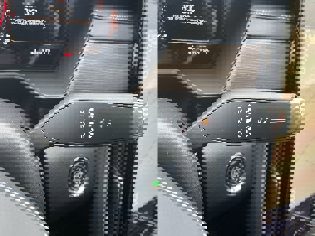 New 2026 GMC Acadia Denali w/ Super Cruise Package image 16