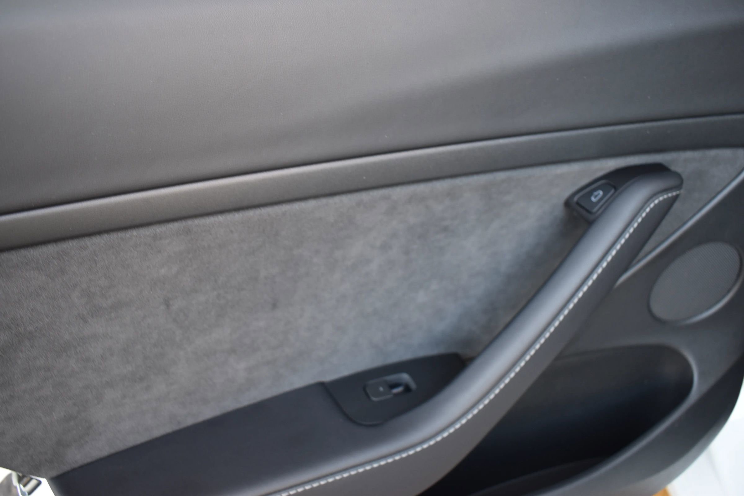 Used 2023 Tesla Model 3 Standard Range RWD image 19
