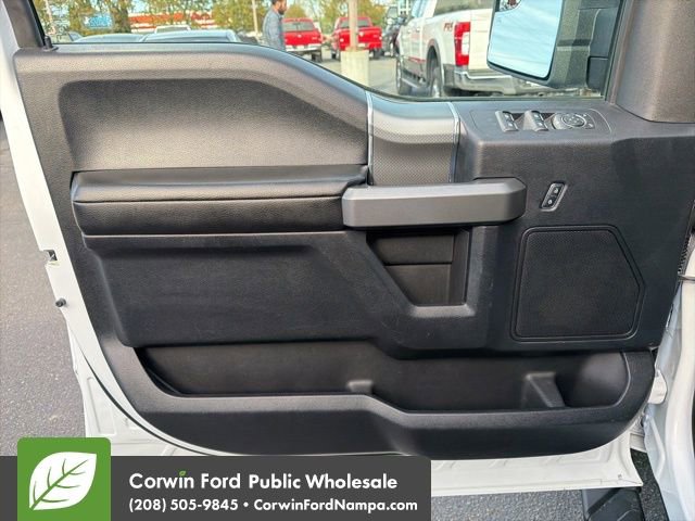 Used 2016 Ford F150 XLT w/ Equipment Group 302A Luxury image 14