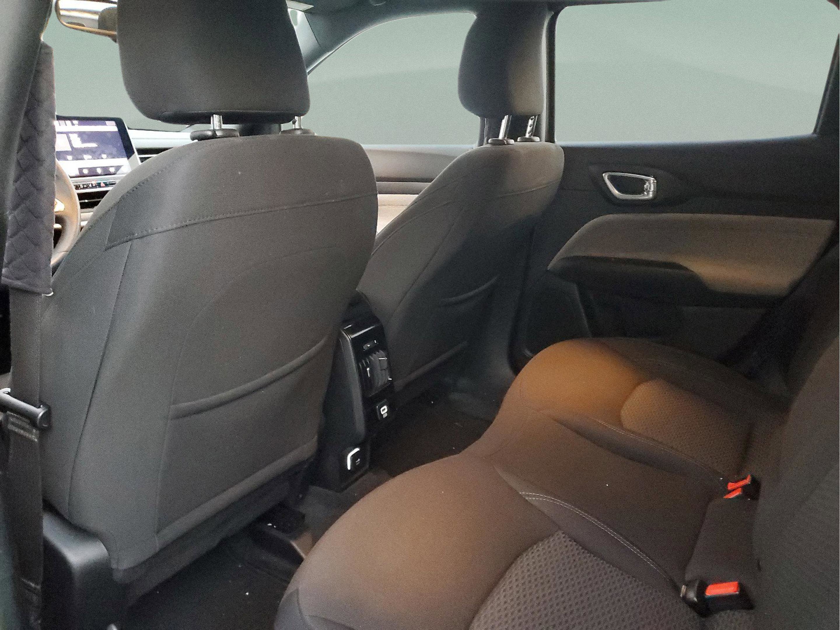 Certified 2024 Jeep Compass Sport image 5