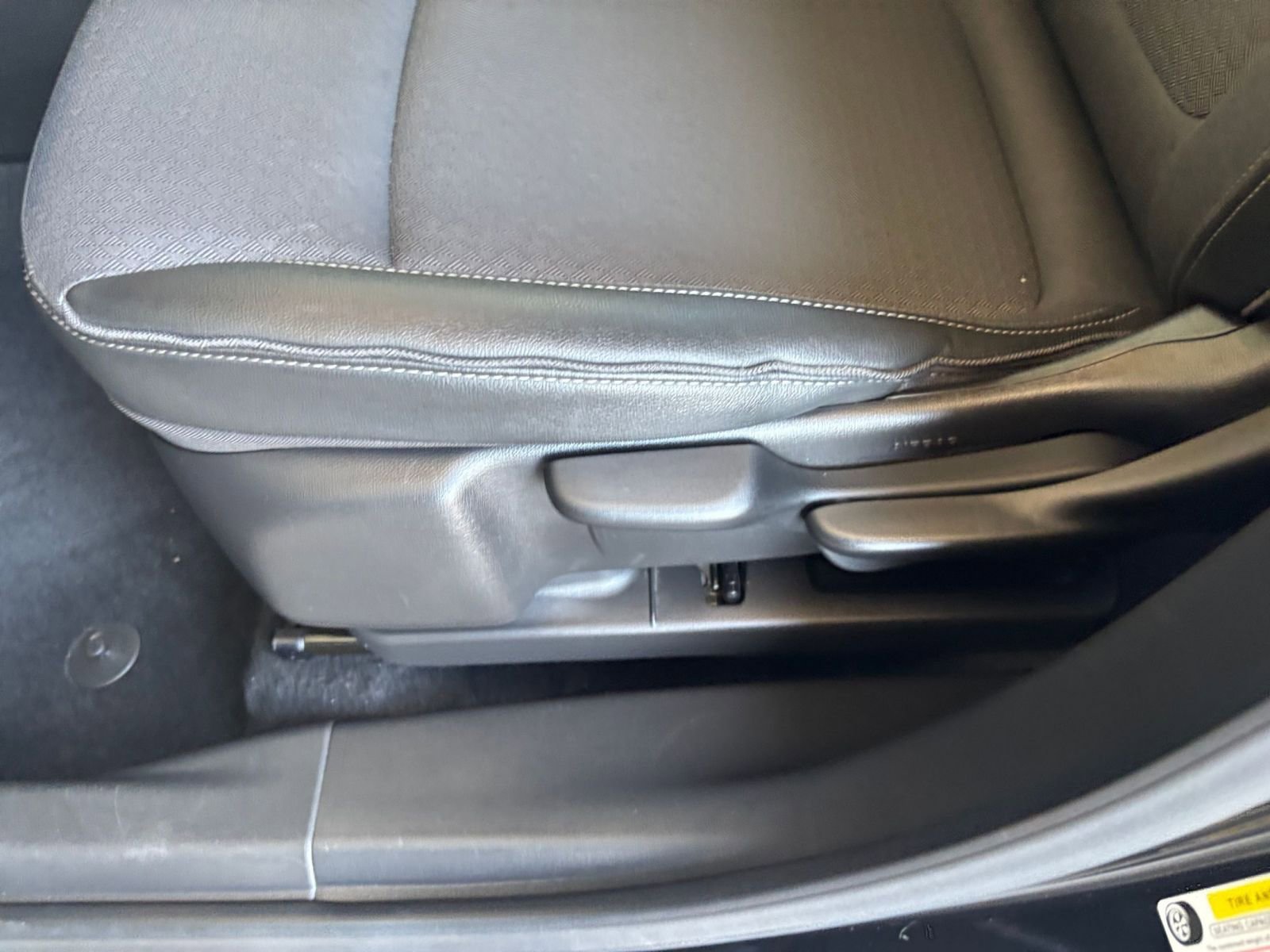 Used 2025 Buick Encore GX Preferred FWD image 22
