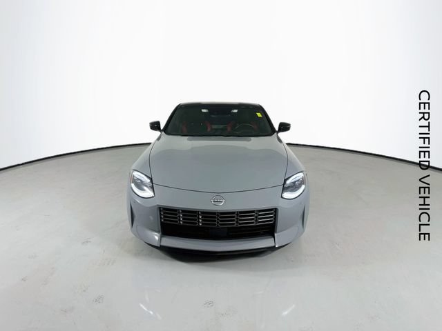 Certified 2024 Nissan Z Performance w/ Floor Mat Package RWD image 4